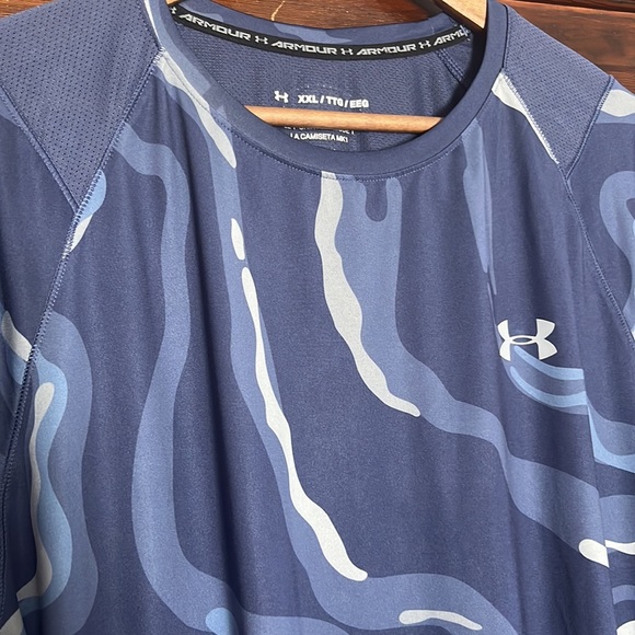 Under Armour Performance Tee - Picture 2 of 4